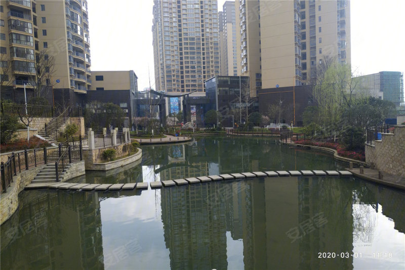 中屹·悦园花岸