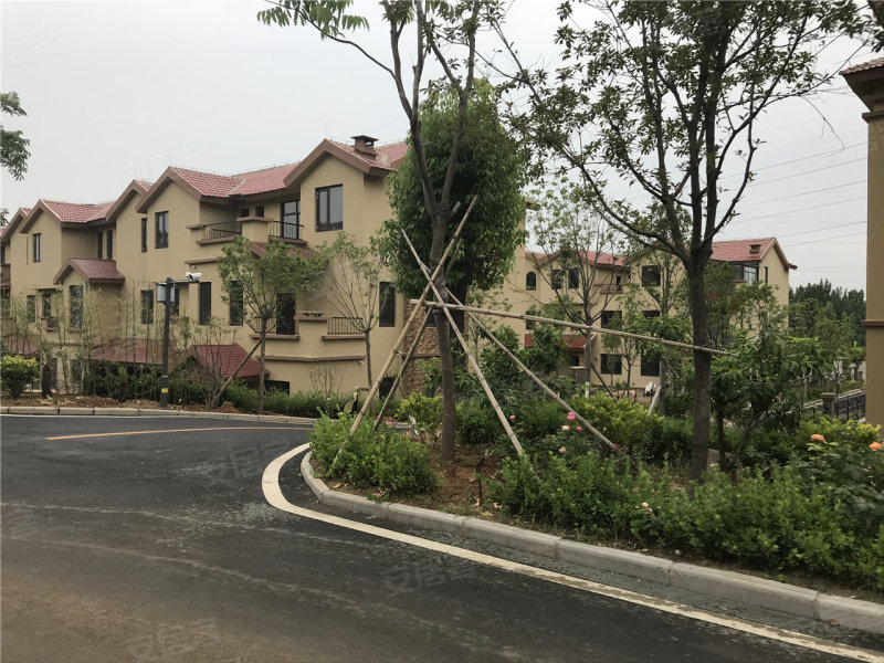 颐源山庄