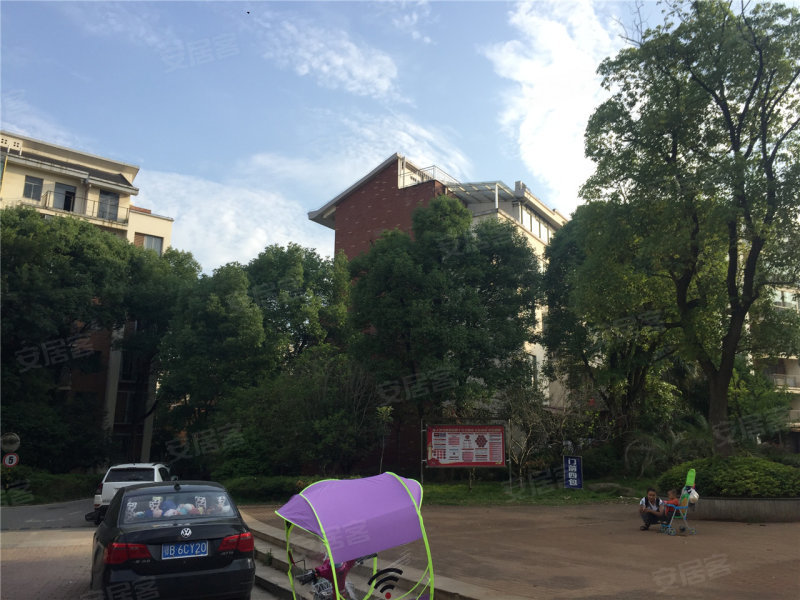 黄石楼盘 花湖开发区楼盘 中央美地