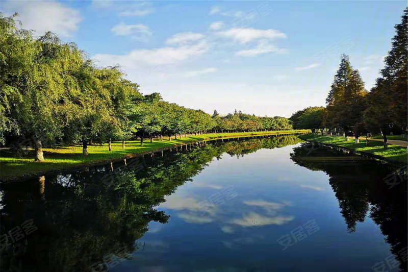 九夏云水克拉公寓