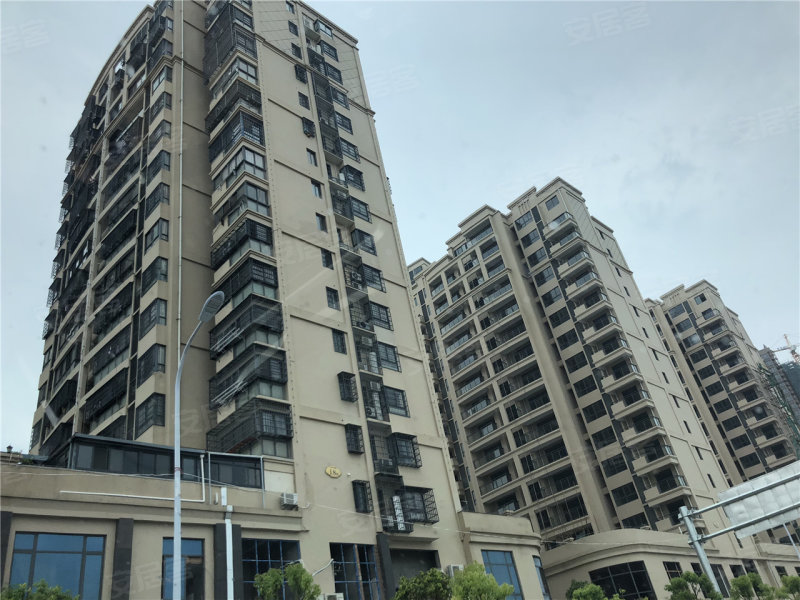 东泰99华府