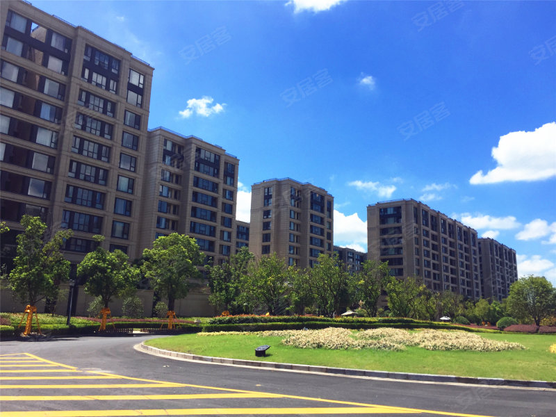 上海葛洲坝玉兰花园-实景图(8) - 上海安居客