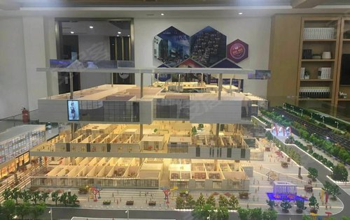 当代国际城乐荟动态:20000万每平看铺随时联系我-武汉