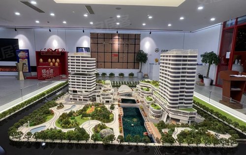越秀保利嘉悦云上动态:项目北侧白金汉青年汇实拍图-上海安居客