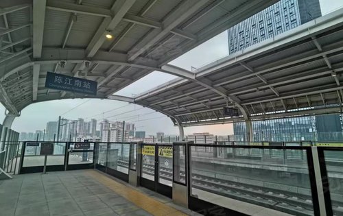 陈江南站从楼盘过去非常近可到达惠州小金口东莞松山湖