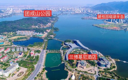 碧桂园磁湖半岛动态:项目所处位置实景图,点击头像咨询-黄石安居客