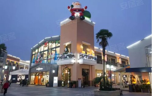 青浦奥特莱斯库里项目1公里左右品牌门类特别全