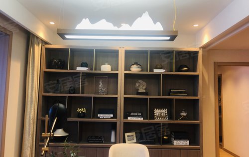 丽景公馆143平 书房实拍