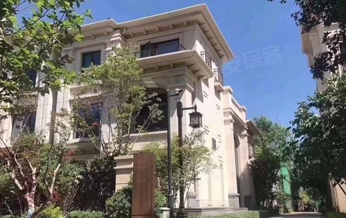 中粮瑞府对面的独栋别墅