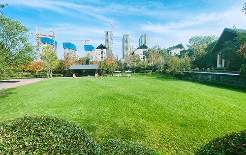 清凉山樾动态:真正公园地产的景观配套,清凉山樾点击头像咨询-西安
