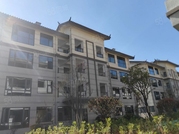 浅山流云楼盘现场环境