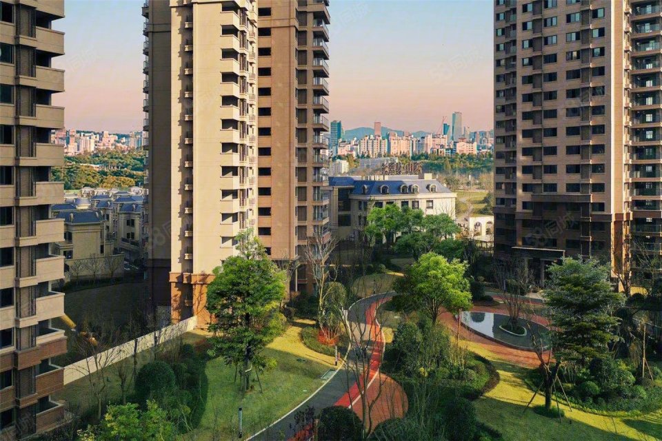 鸿山翡翠城三期