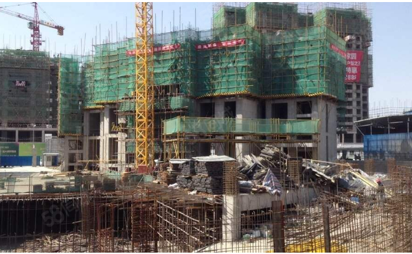 中集青春里楼盘现场环境