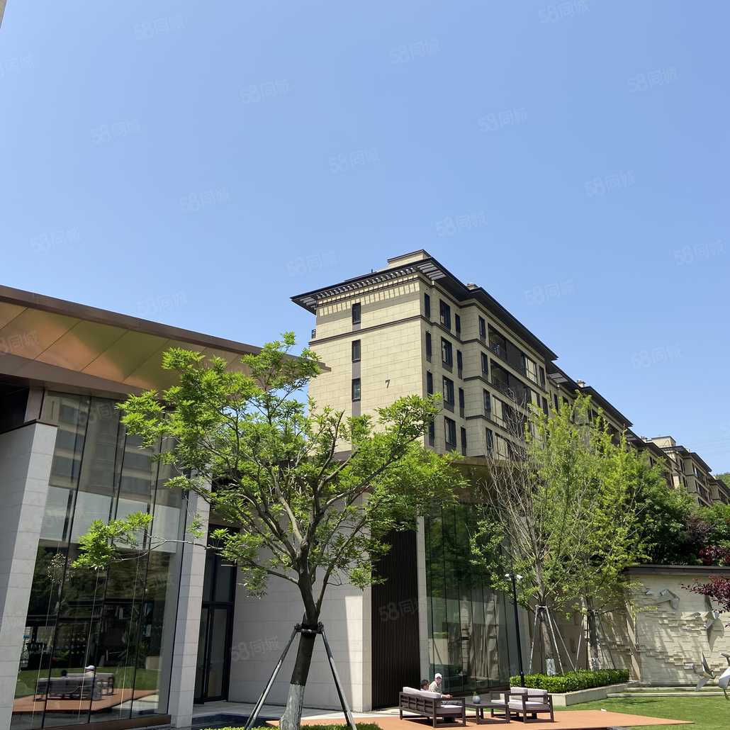 大连-半山悦景,同一产品系实景图