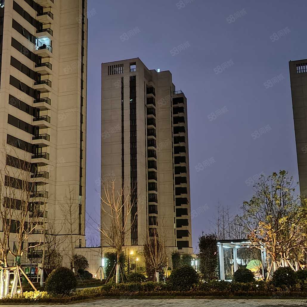 徐龙飞联系电话_置业顾问销售徐龙飞发布的富力皖投大河城章楼盘动态