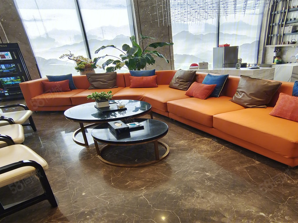 佰盛紫樾风华楼盘现场环境