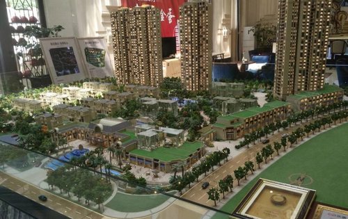奥体牛奶厂版块,
金地天河公馆,
法式风情商业街开始开售.
