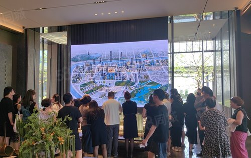 龙湖亚伦怡康·滨颂御湖境_龙湖亚伦怡康·滨颂御湖境今天示范区现场看房人很多很多,龙湖亚伦怡康·滨颂御湖境楼盘详情-杭州58爱房