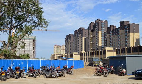 东方红·龙建小区楼盘现场环境