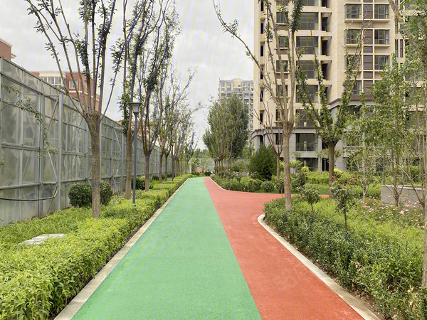 中和府樓盤(pán)現(xiàn)場(chǎng)環(huán)境