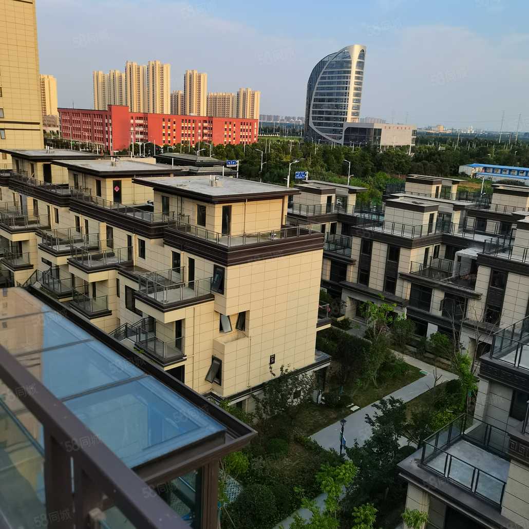 家门口的小学 中学202021-07-26石榴蒙城《北京院子》 电梯叠墅1-2层