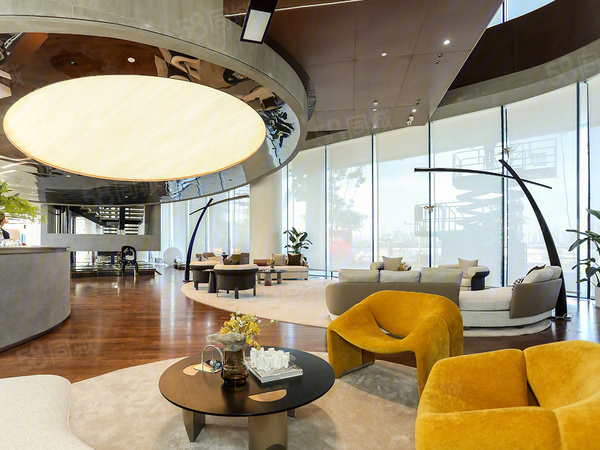 华彩·海口湾广场楼盘现场环境