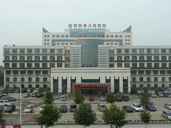 铂金时代楼盘建筑物外景