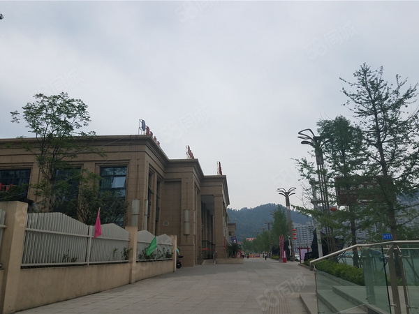 奥特莱斯城市广场楼盘周边配套
