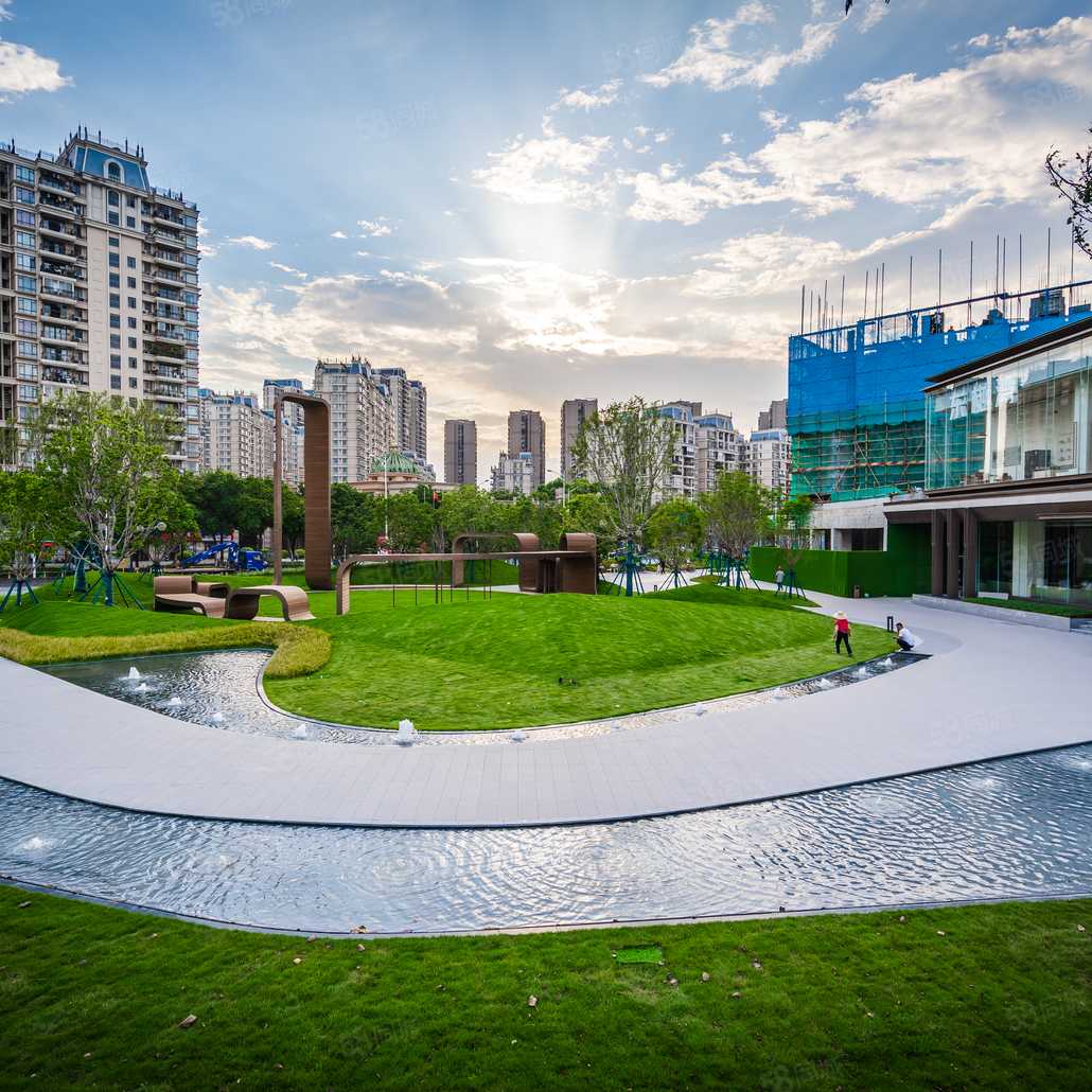 何婷婷联系电话_置业顾问销售何婷婷发布的美的东樾湾楼盘动态-58同城