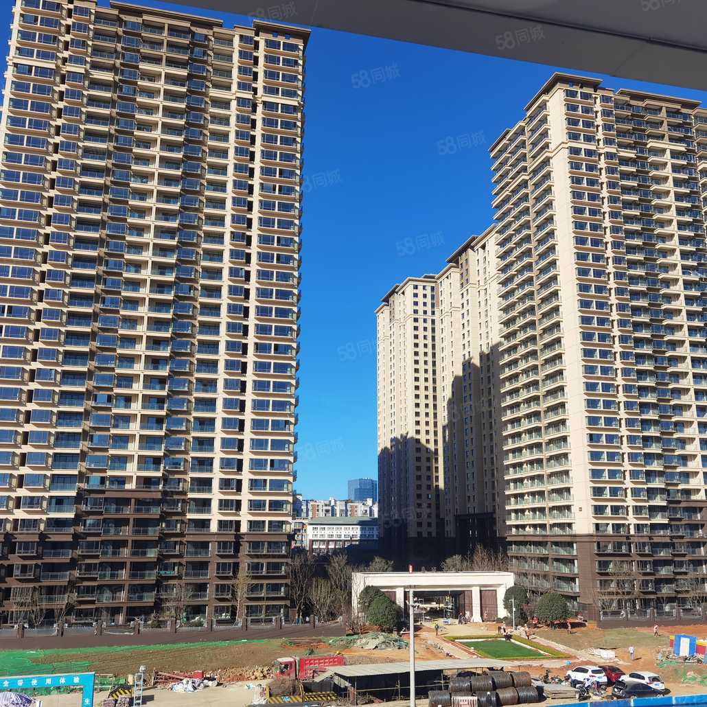 赵成龙联系电话_置业顾问销售赵成龙发布的北科建春城大观楼盘动态-58