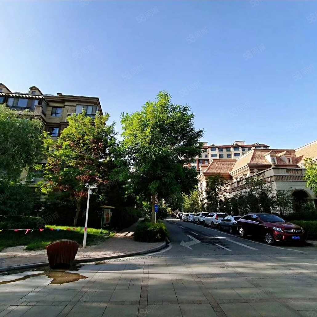 07-12社区配套莱茵湖畔五期观澜郡现房692021-06-11龙湖映象实景拍摄