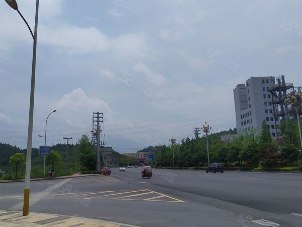 蓝溪谷地周边道路