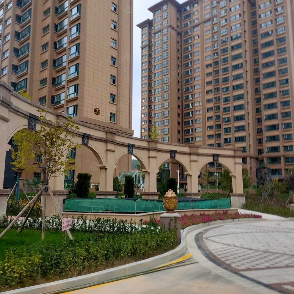 社区配套新河湾b区小区绿化环境