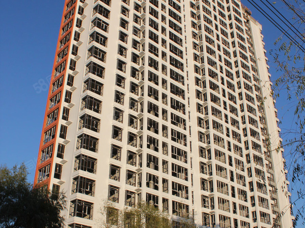 曼哈顿水岸公馆楼盘现场环境