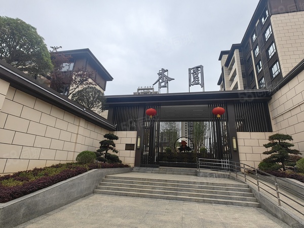 银杏家园楼盘现场环境