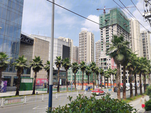 金粼尚城周边道路