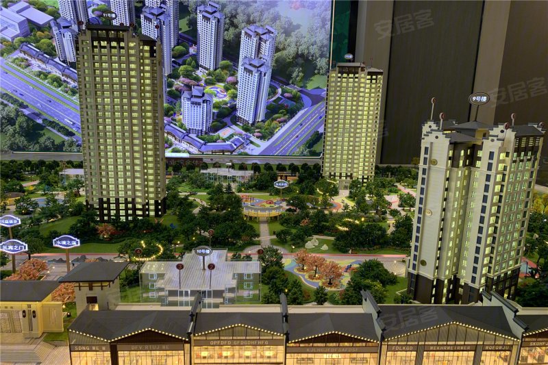 隆城锦翠沙盘图