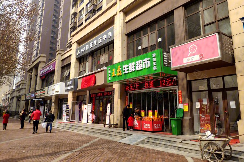 华远海蓝城商铺实景图