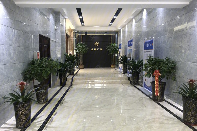 平顶山金港广场-实景图(2) - 平顶山安居客