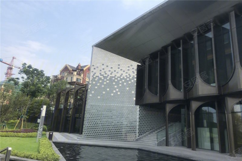 阳光城哈罗小镇