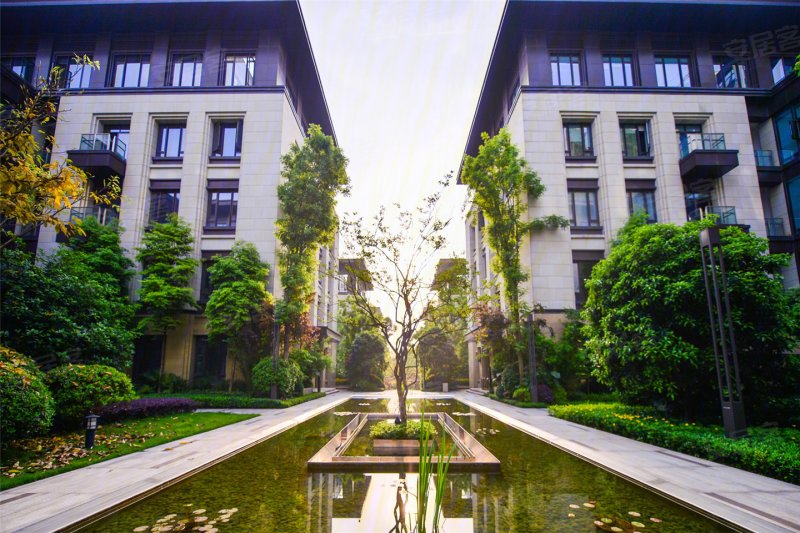 重庆总部城实景图