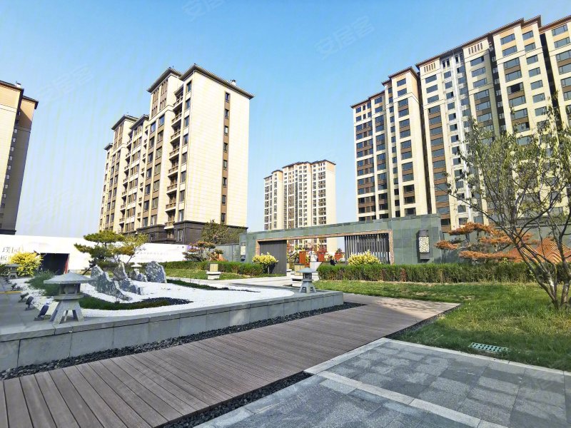 黄河龙城澜湖璞园
