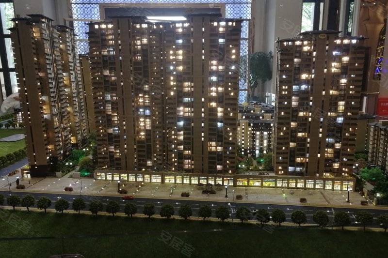 成都华宇旭辉锦绣花城-沙盘图(93) - 成都安居客