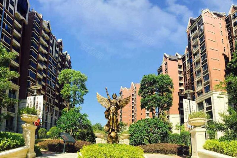 富力伯爵山实景图