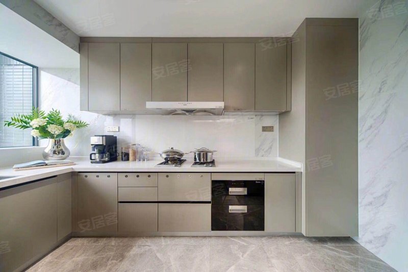 中海莞府样板间图