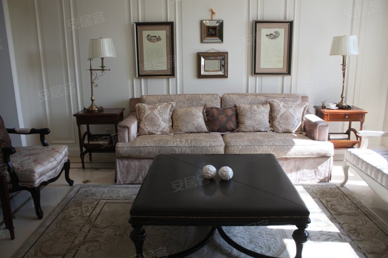 金地长湖湾样板间图