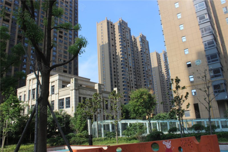 信阳东方今典中央城-实景图(6) - 信阳安居客