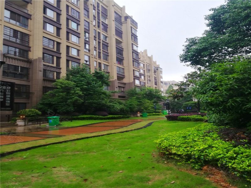 常德绿地世纪城-实景图(39) - 常德安居客