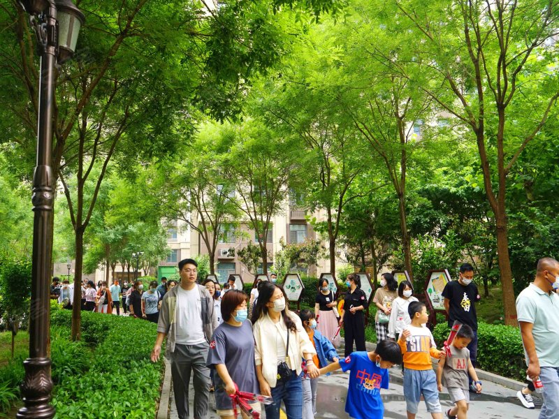 沧州德利翠湖天下