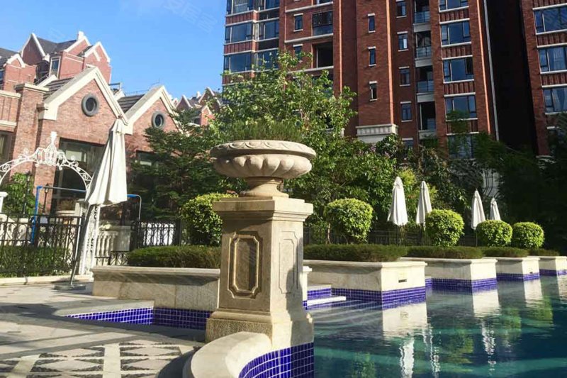 广州安居客>广州楼盘>南沙区楼盘>南沙湾楼盘>富力伯爵山>小区园林8